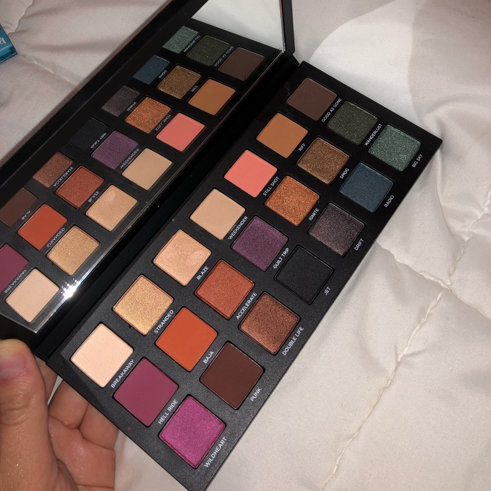 Urban Decay Eyeshadow Palette